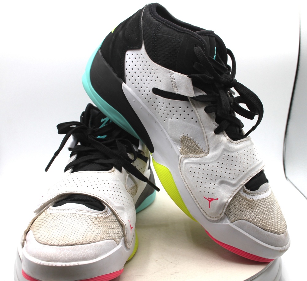 Jordan Shoes Mens Size 11 White Mesh Mid Top Basketball Sneakers DO9161-107